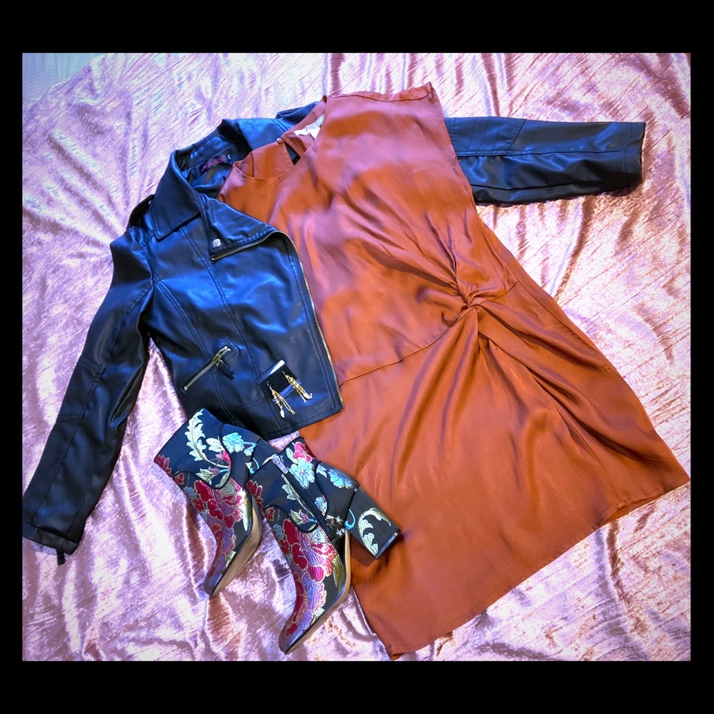 Satin Side Knot Short Le Dress in Amber